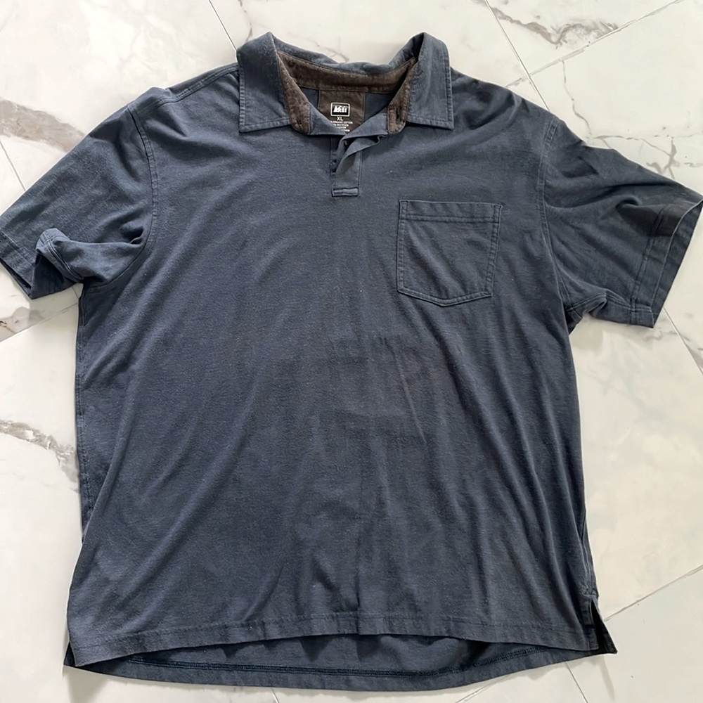REI Blue Collared Short Sleeve Shirt Size XL